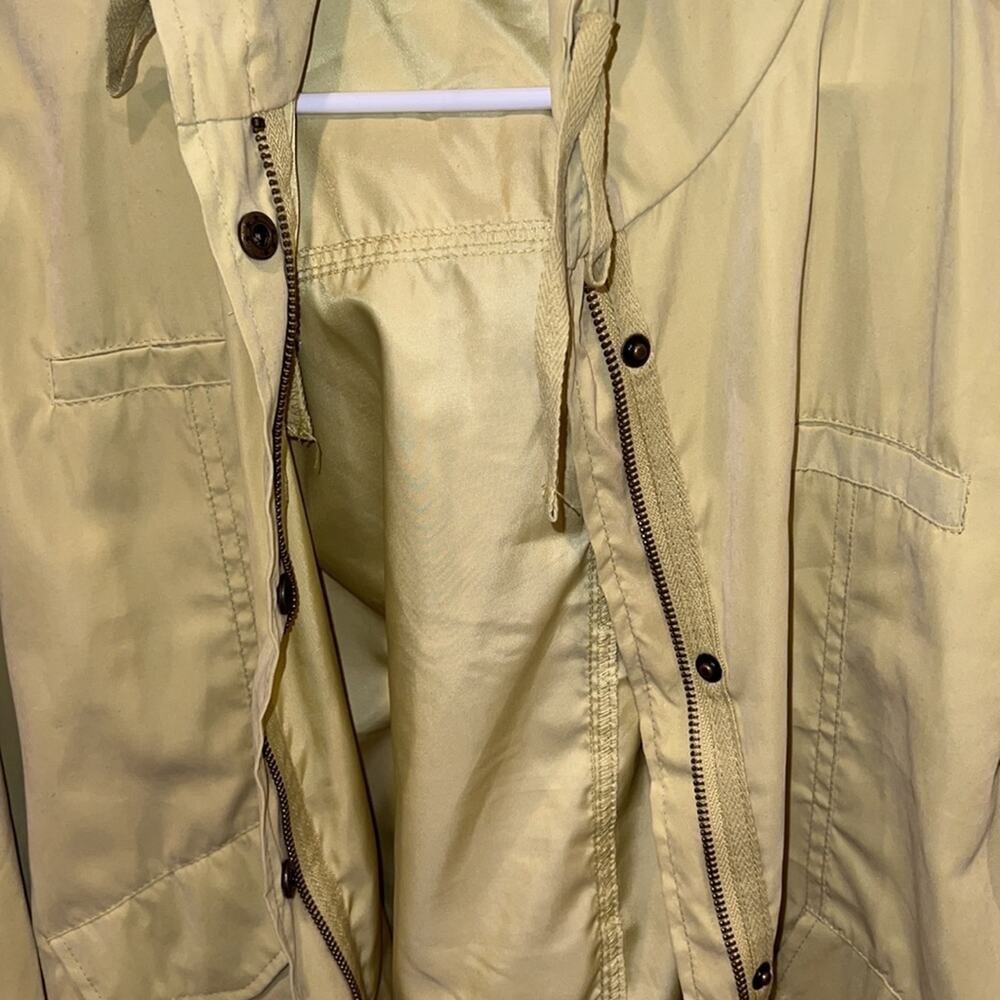 🔥🔥FIRE SALE 🔥🔥EUC BLU PEPPER lime wind jacket - Picture 5 of 11
